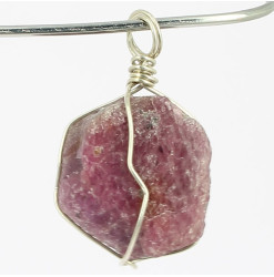 pendentif rubis brut et argent