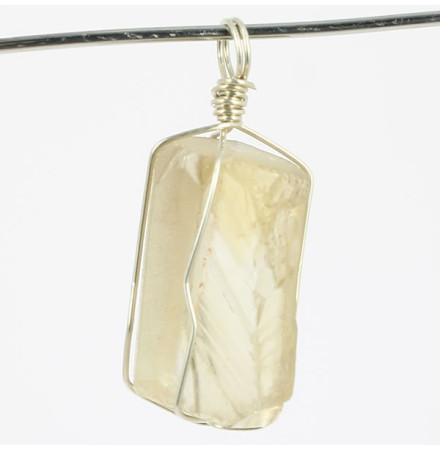 pendentif pierre brute de citrine