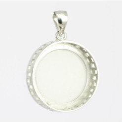 pendentif jade blanc sur argent